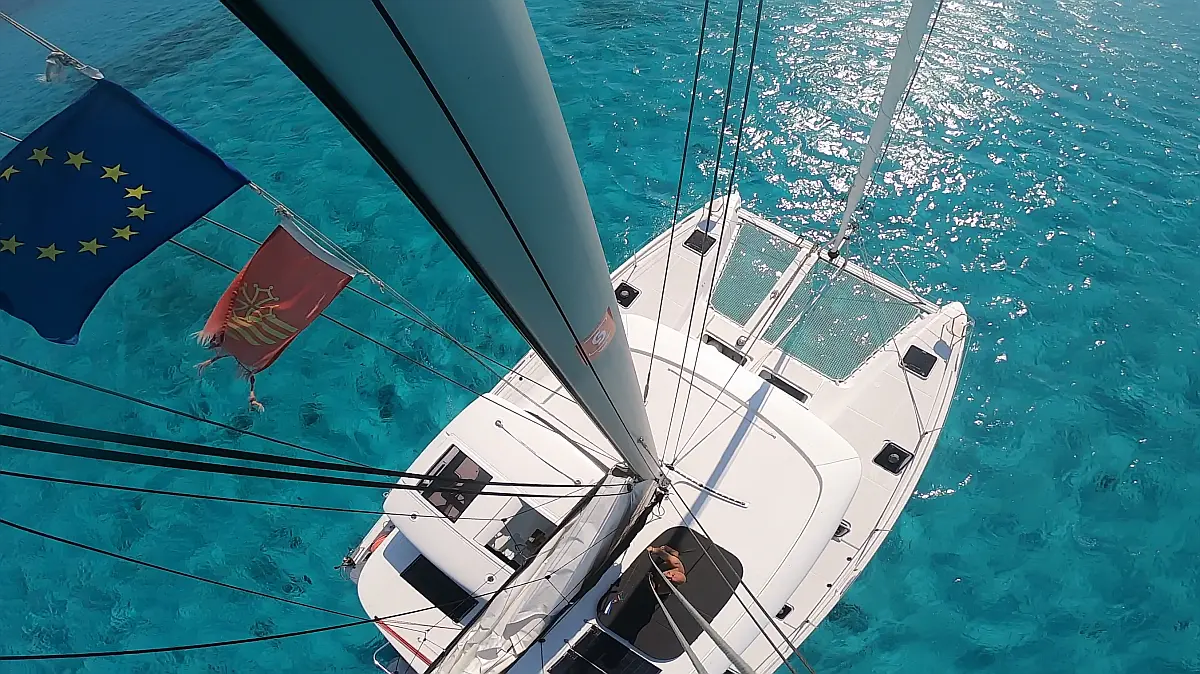 Lagoon 42 - 