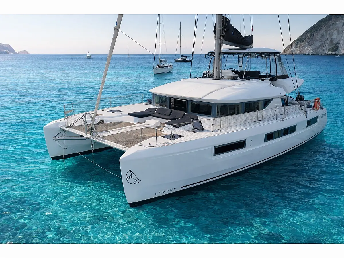 Lagoon 50