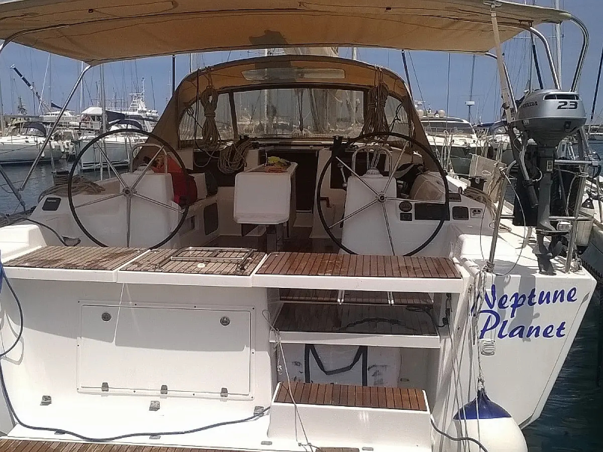 Dufour 460
