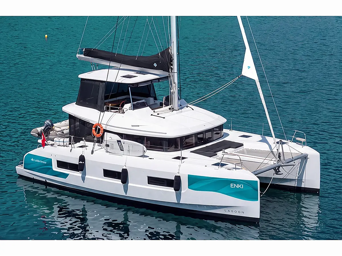 Lagoon 55