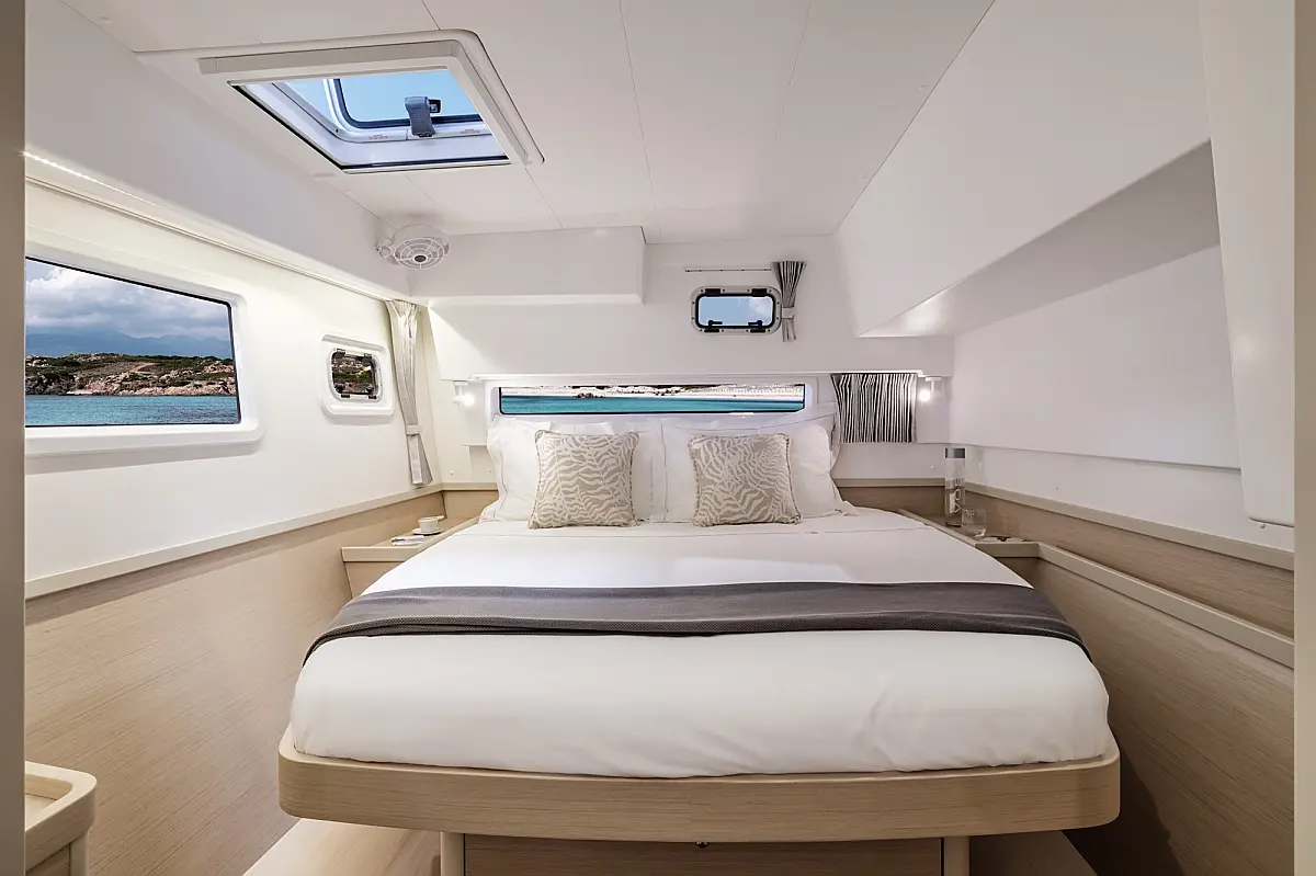 Lagoon 42 - 