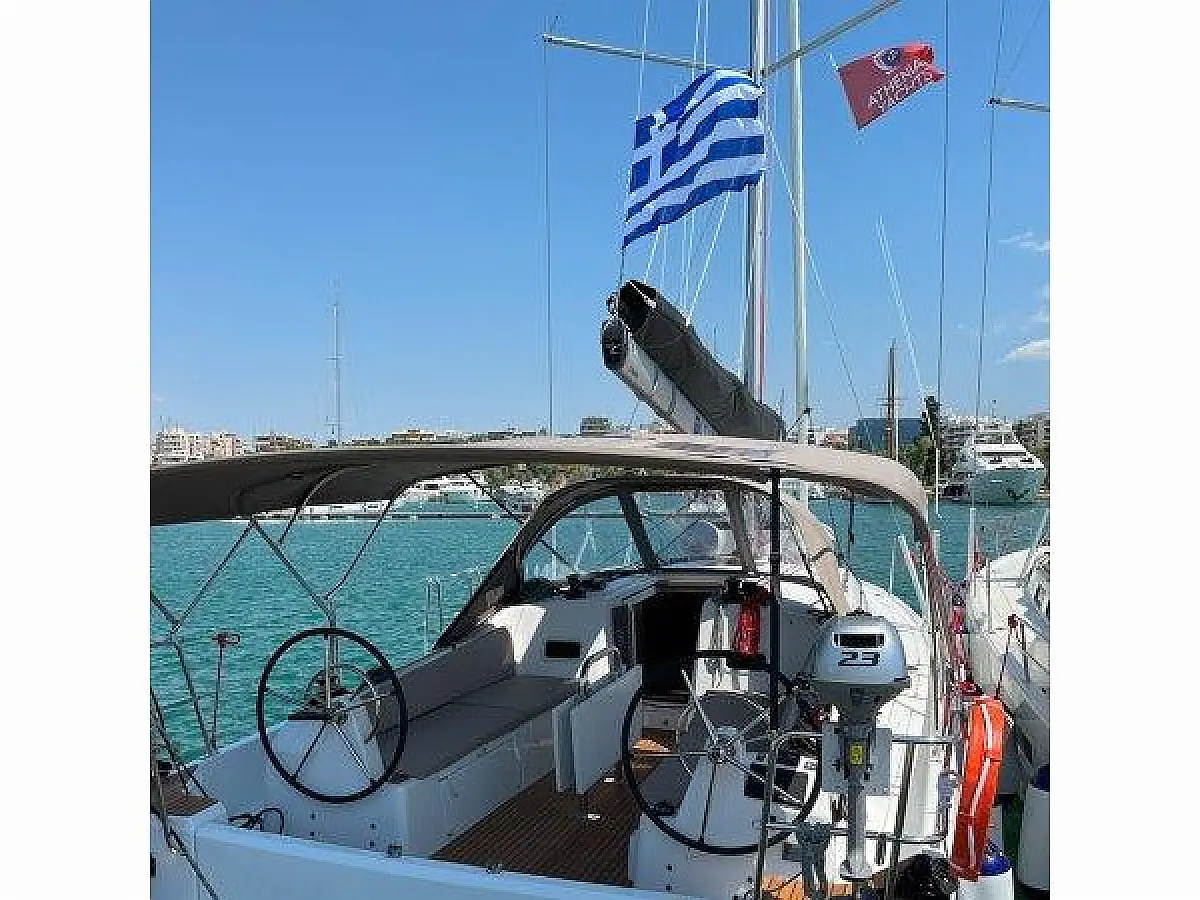 Sun Odyssey 380