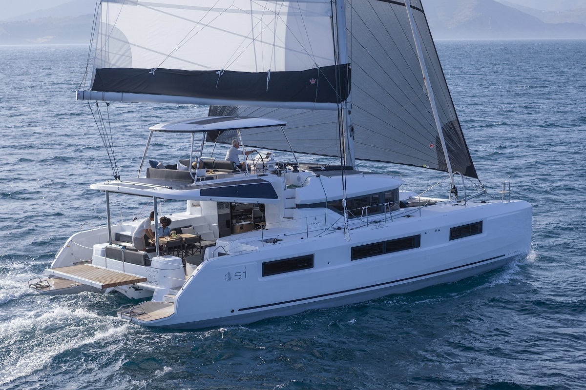 Lagoon 51 (4+1)