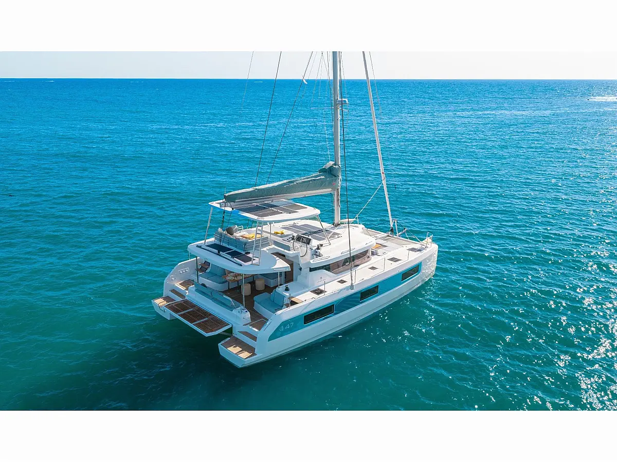 Lagoon 47