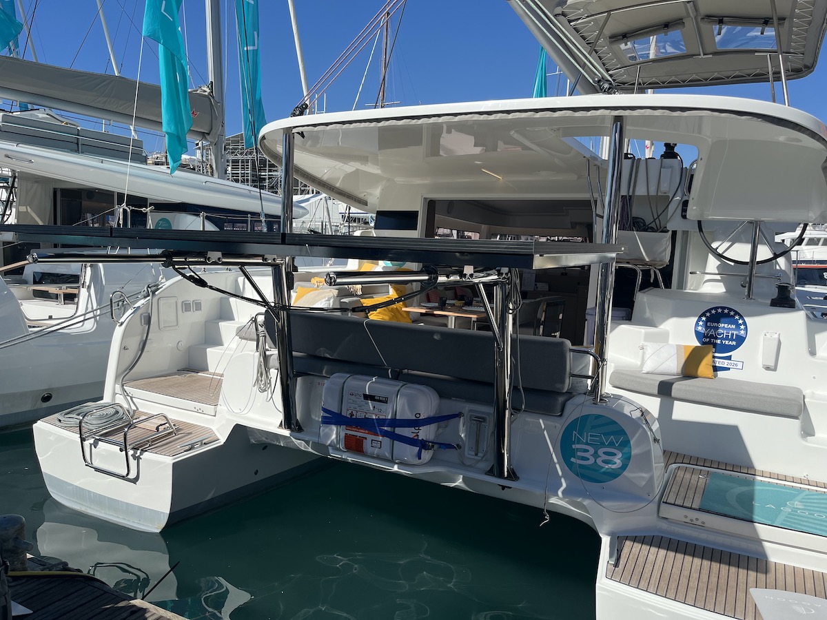 Lagoon 38