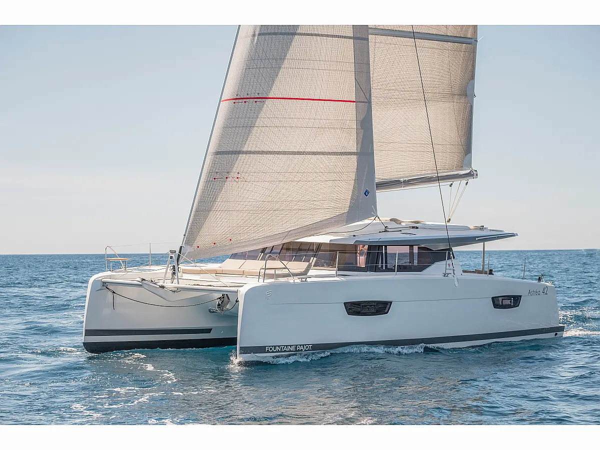 Astréa 42 - 3 cabines