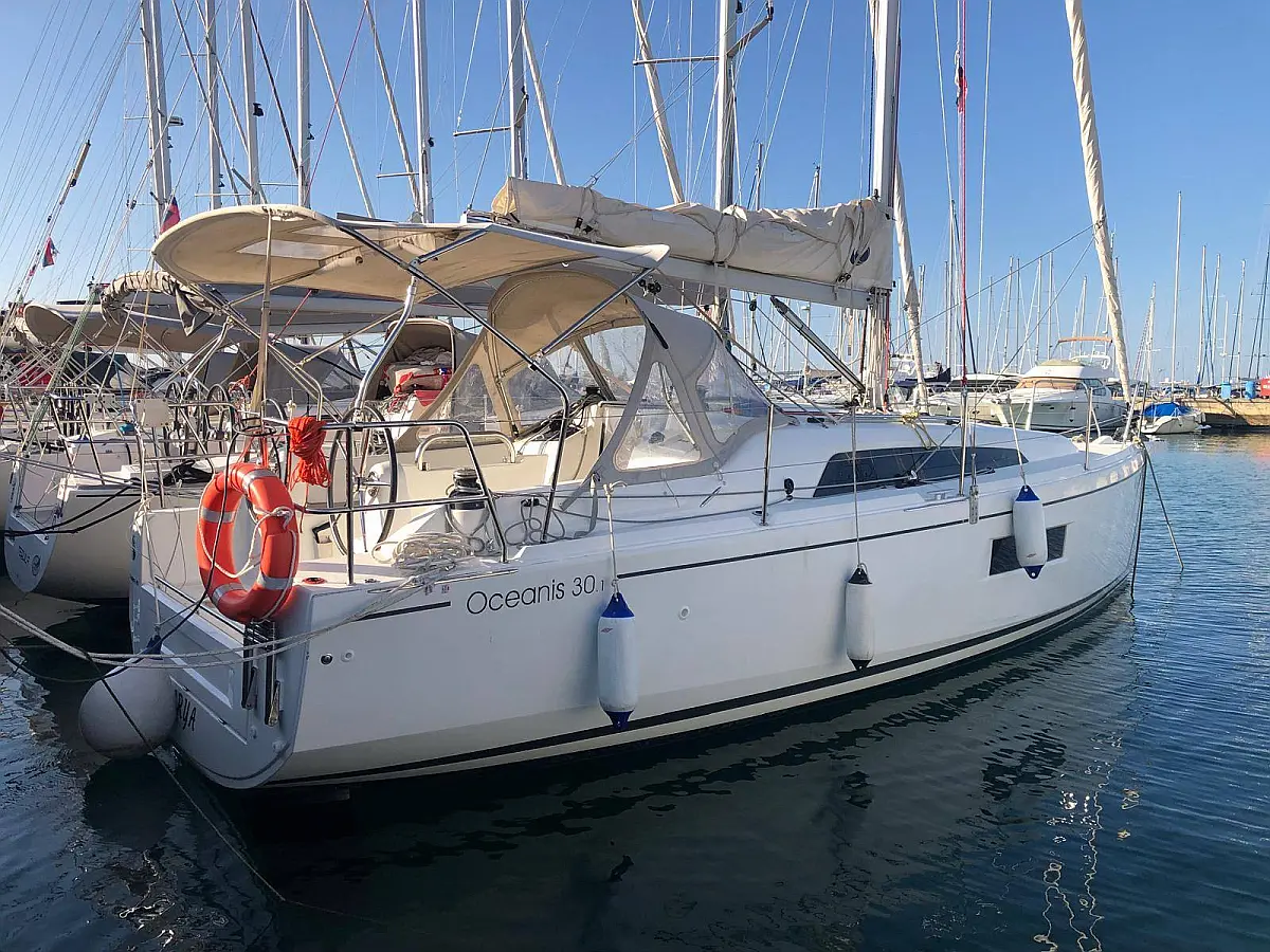 Oceanis 30.1