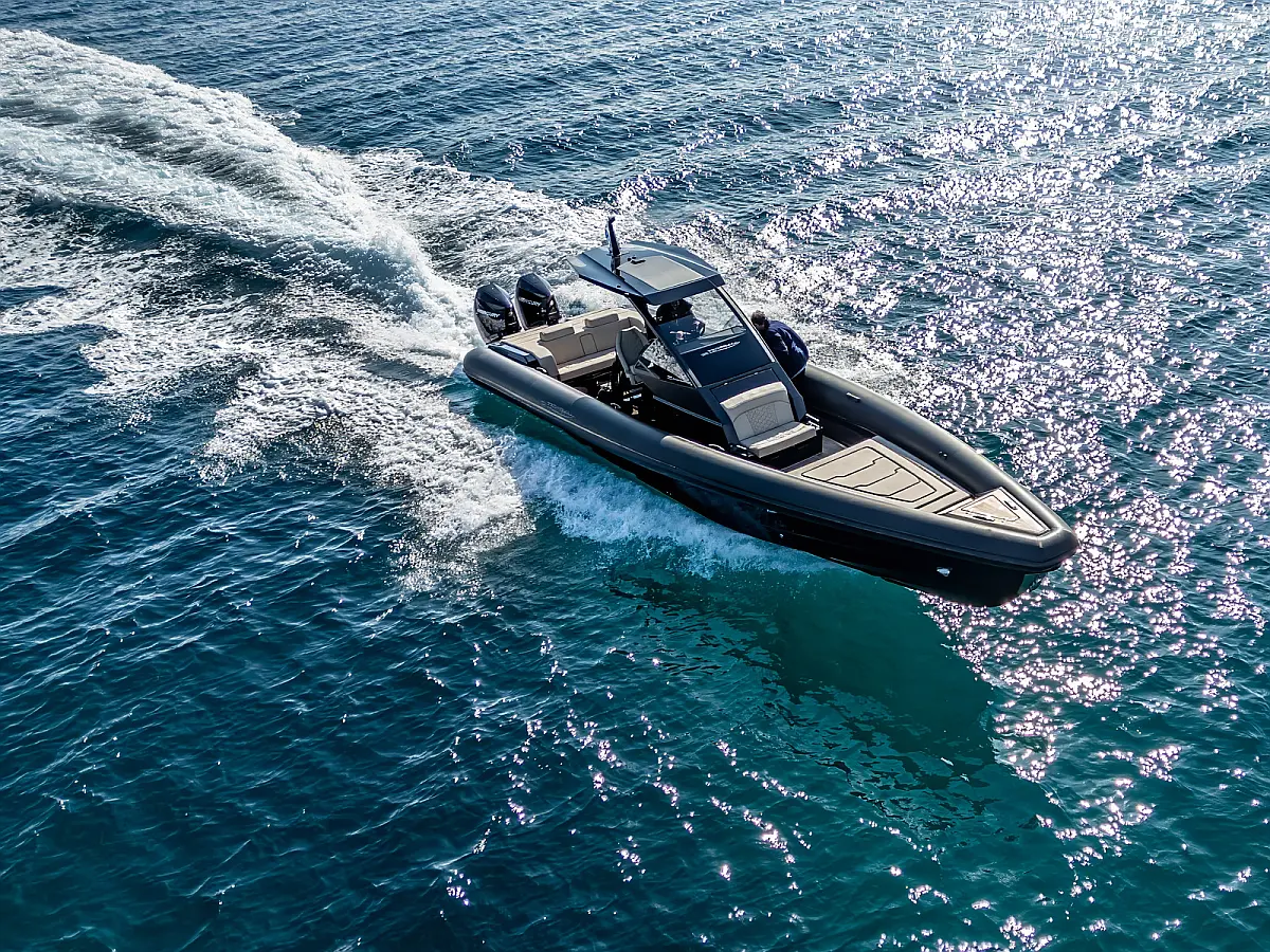 Technohull 38 Grand Sport