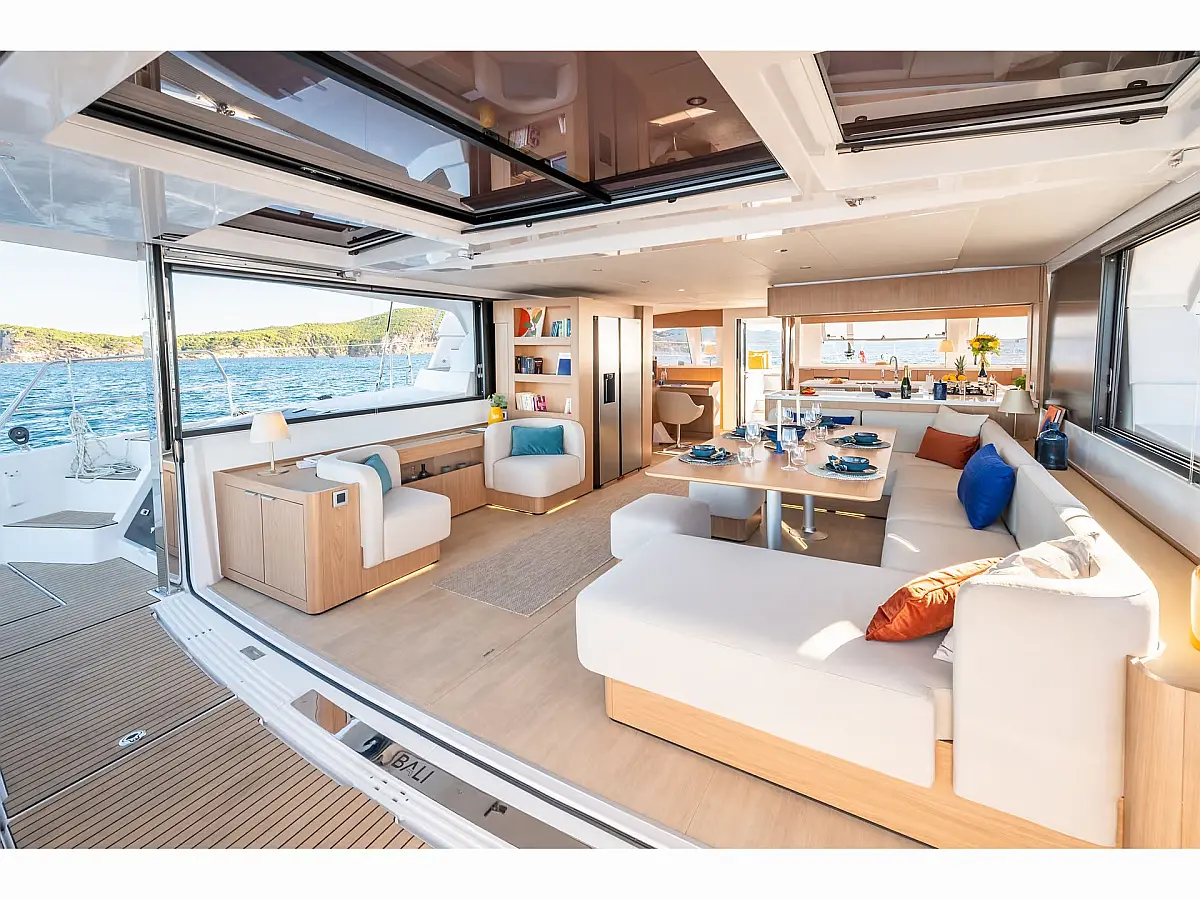 Bali 5.8 - Corto Maltese II  - Immagine interna