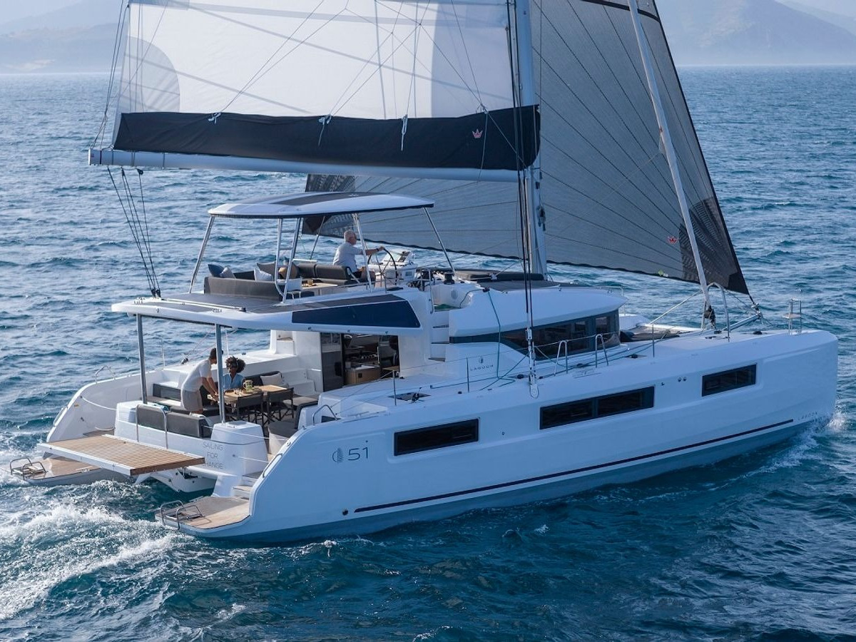 Lagoon 51