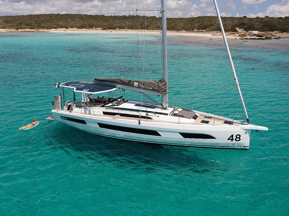 Dufour 48