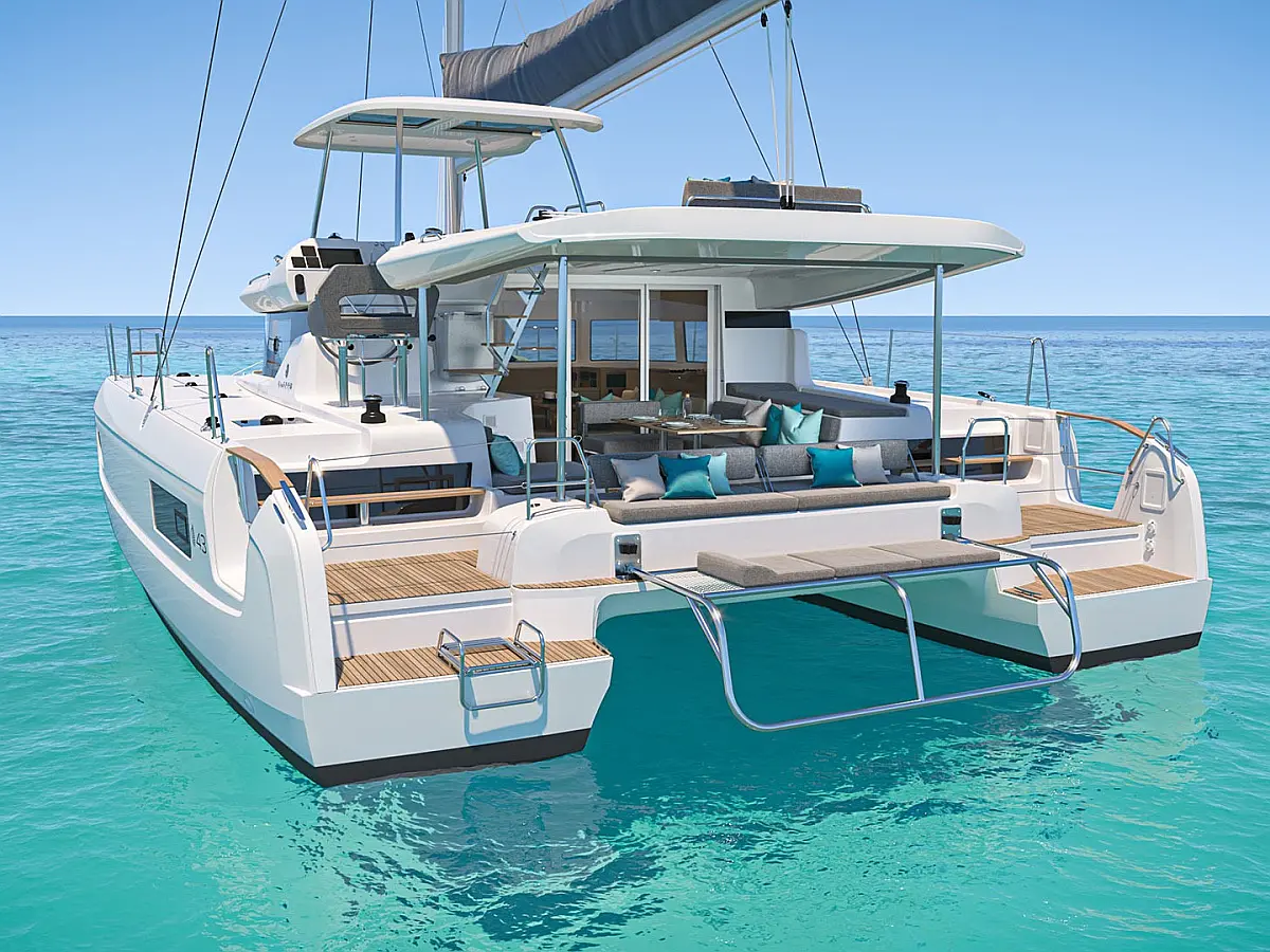 Lagoon 43 