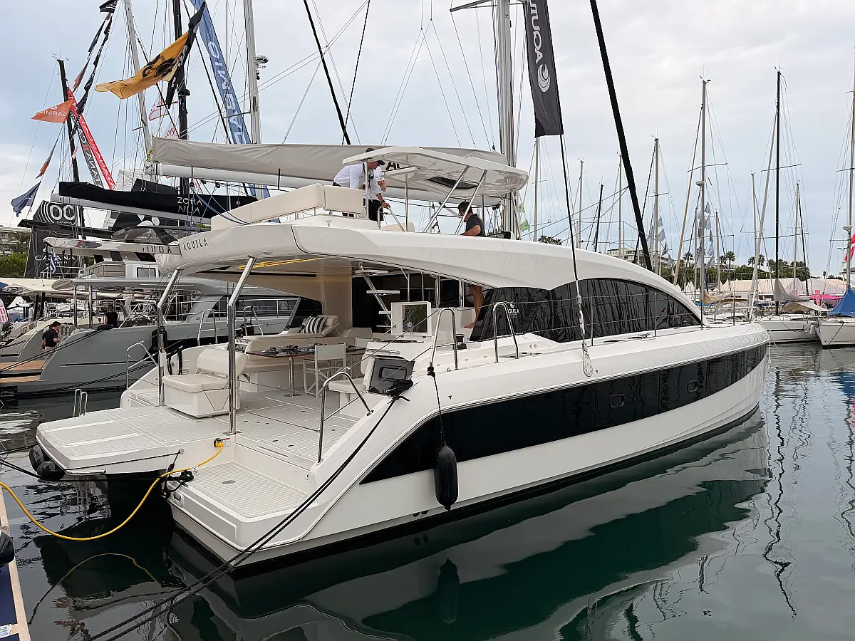 Aquila 45 Sail